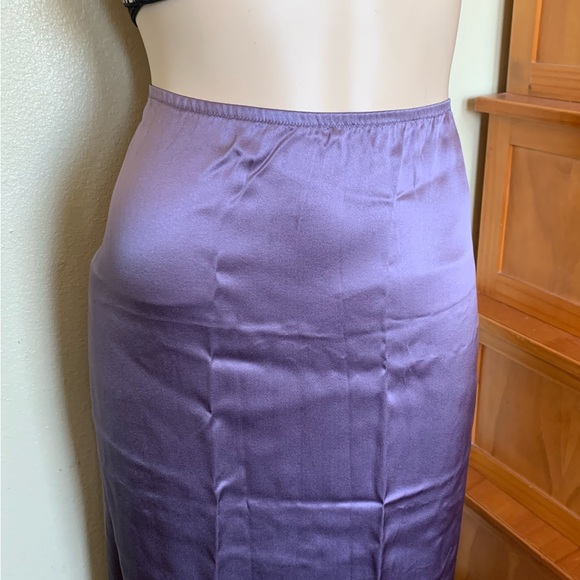 NWT Vtg PRADA Milano Silk Slip Skirt, Tulle Trim w/ Orig. Prada Gift Box - Picture 6 of 16
